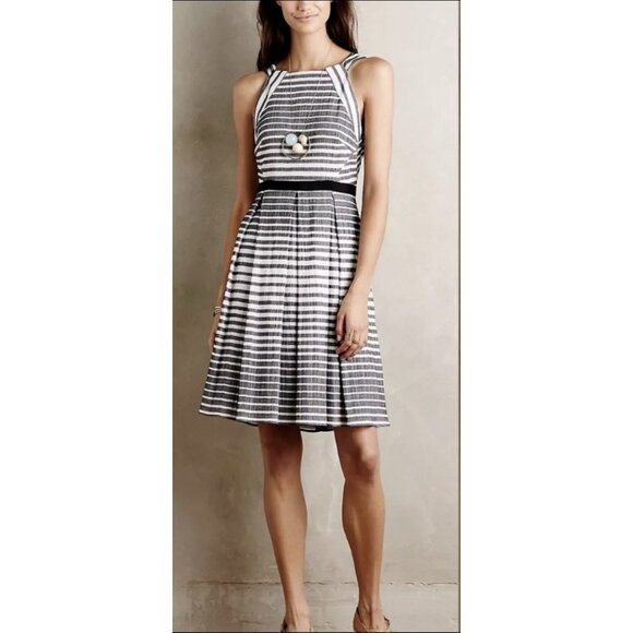 Eva Franco Dresses & Skirts - Eva Franco Anthropologie Women’s Saybrook Gray Stripe Dress Sleeveless Lined Zip